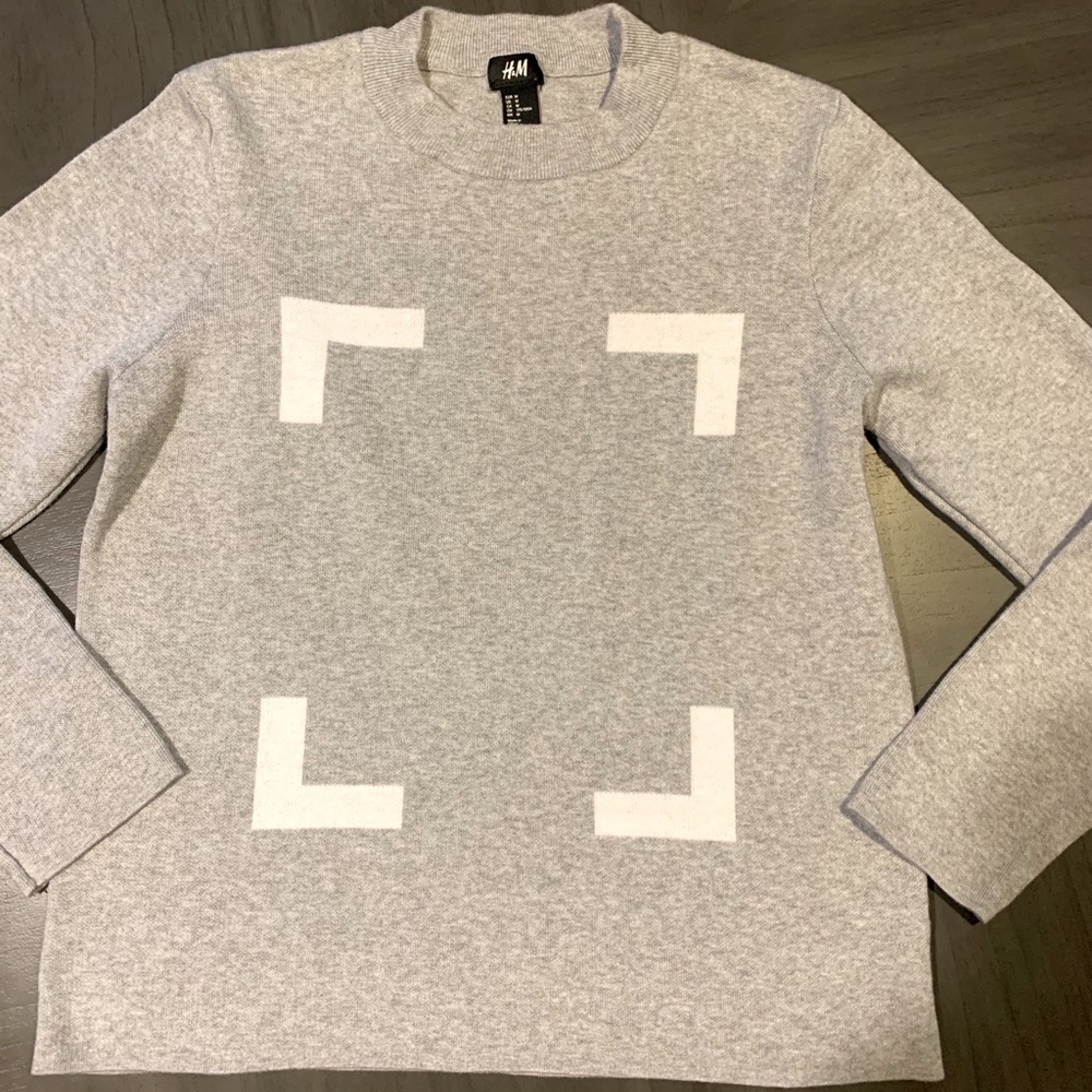H & M sweater - Picture 2 of 6